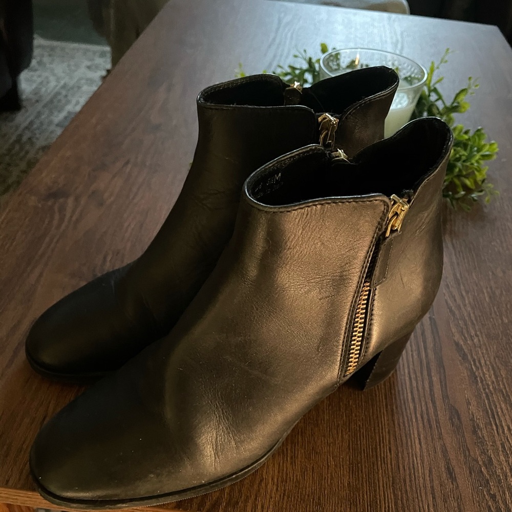 SAS boots